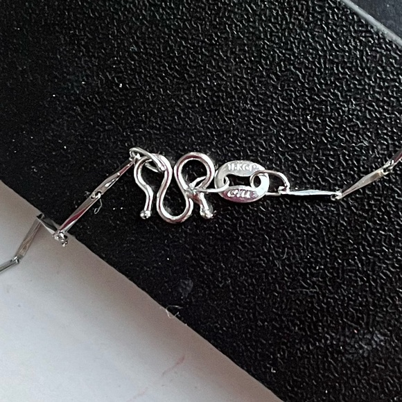 Sterling silver chain and real white gold pendant with cubic zirconia stone - Picture 5 of 5